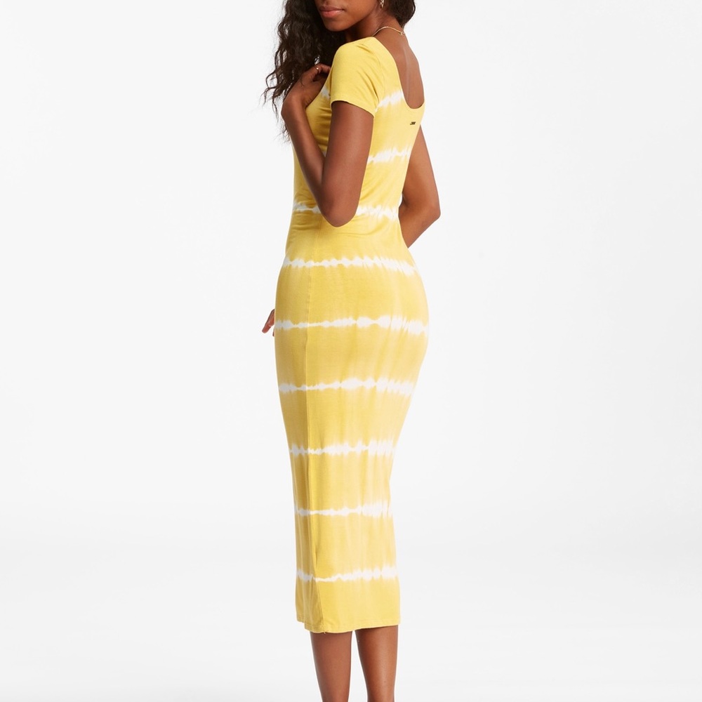 🔥🔥BILLABONG - MID DAY DRESS🔥🔥